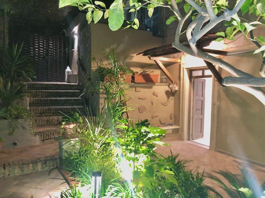 Ferienhaus Isola Roger - Con Giardino A